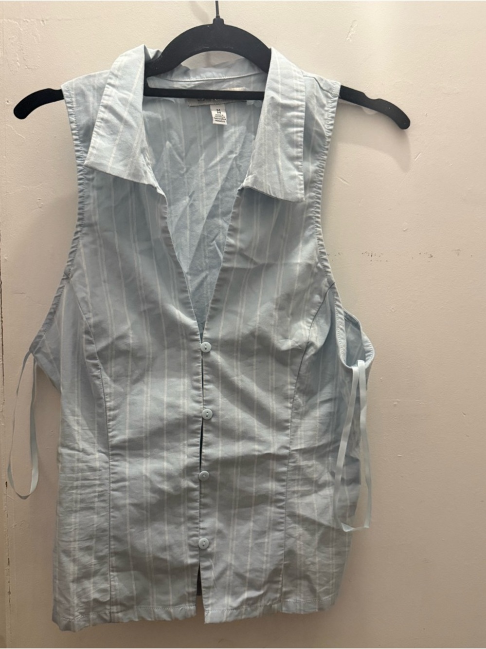 UO Light Blue Striped Sleeveless Button-Front Top